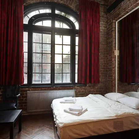 Play Loft Apartment