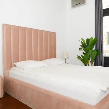 Play Loft Apartment *