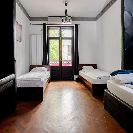 Apartment Play Loft Bucharest