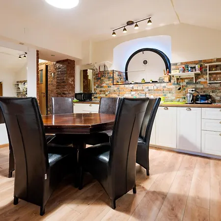 Apartment Play Loft