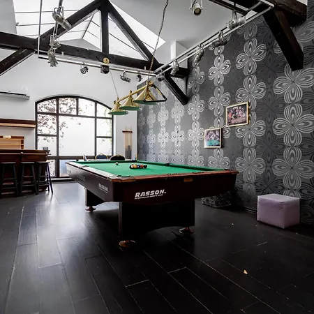 Play Loft Apartment *